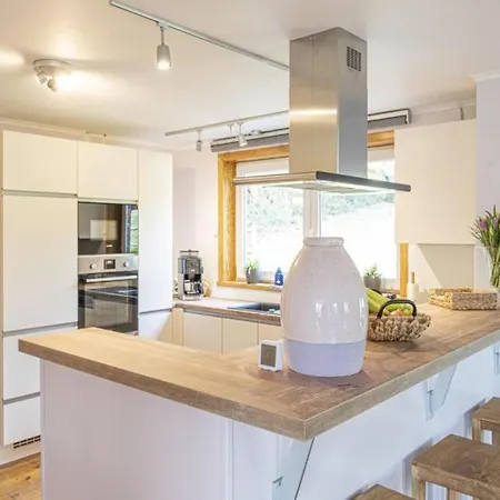 Elegant Retreat, Somme-Leuze, Cleaning Included *